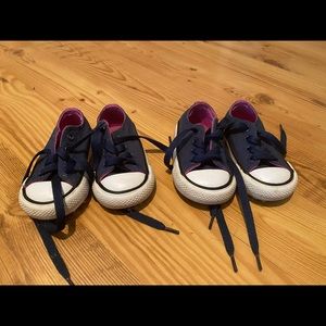 Converse size 4
